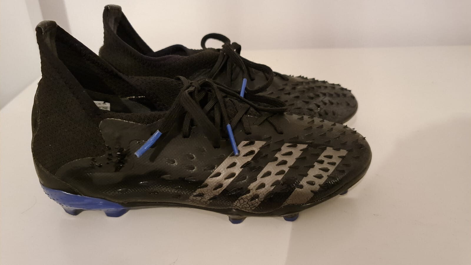 adidas reebok logo